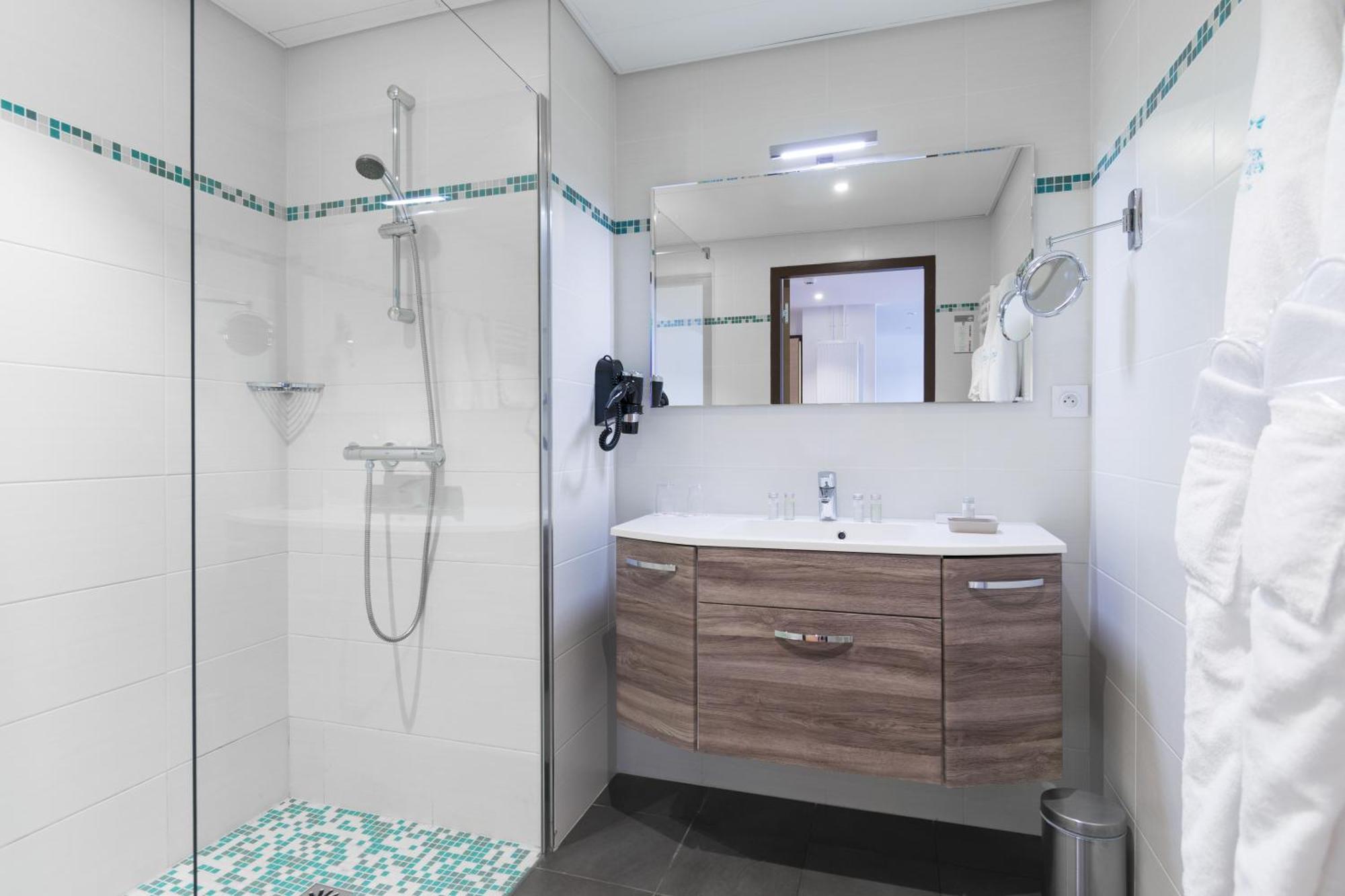One-Bedroom Suite